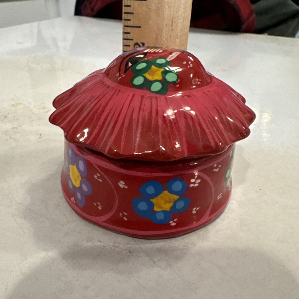 Colorful Mexican Folk Art Handpainted Sun Covered Terra Cotta Trinket Box 3" - Picture 10 of 10